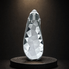 Silberner Low-Poly-Fußballschuh-Wandhalter in Draufsicht