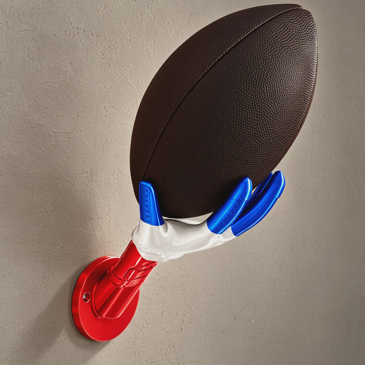 Dreifarbiger American Football Wandhalter in Handschuhform